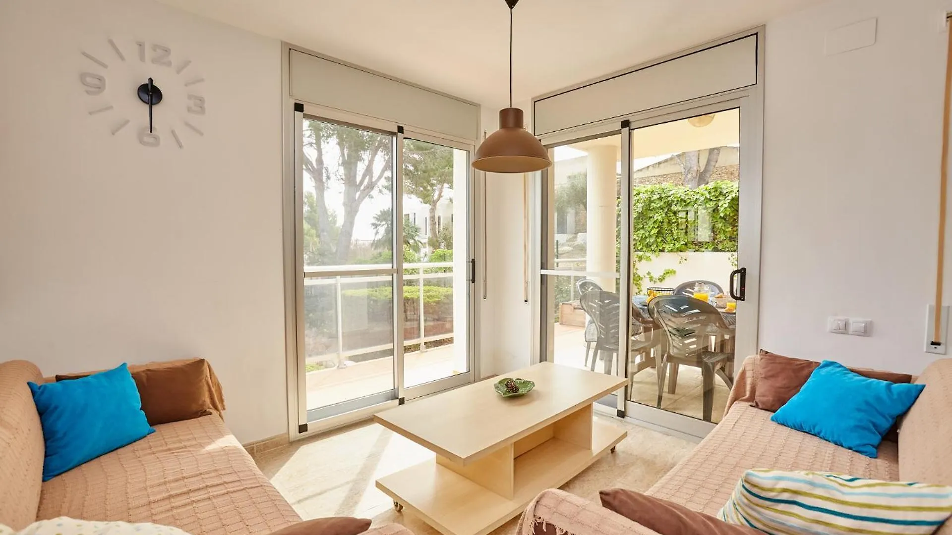 Apartment Paraiso En Cala Llobeta Calafat Spain
